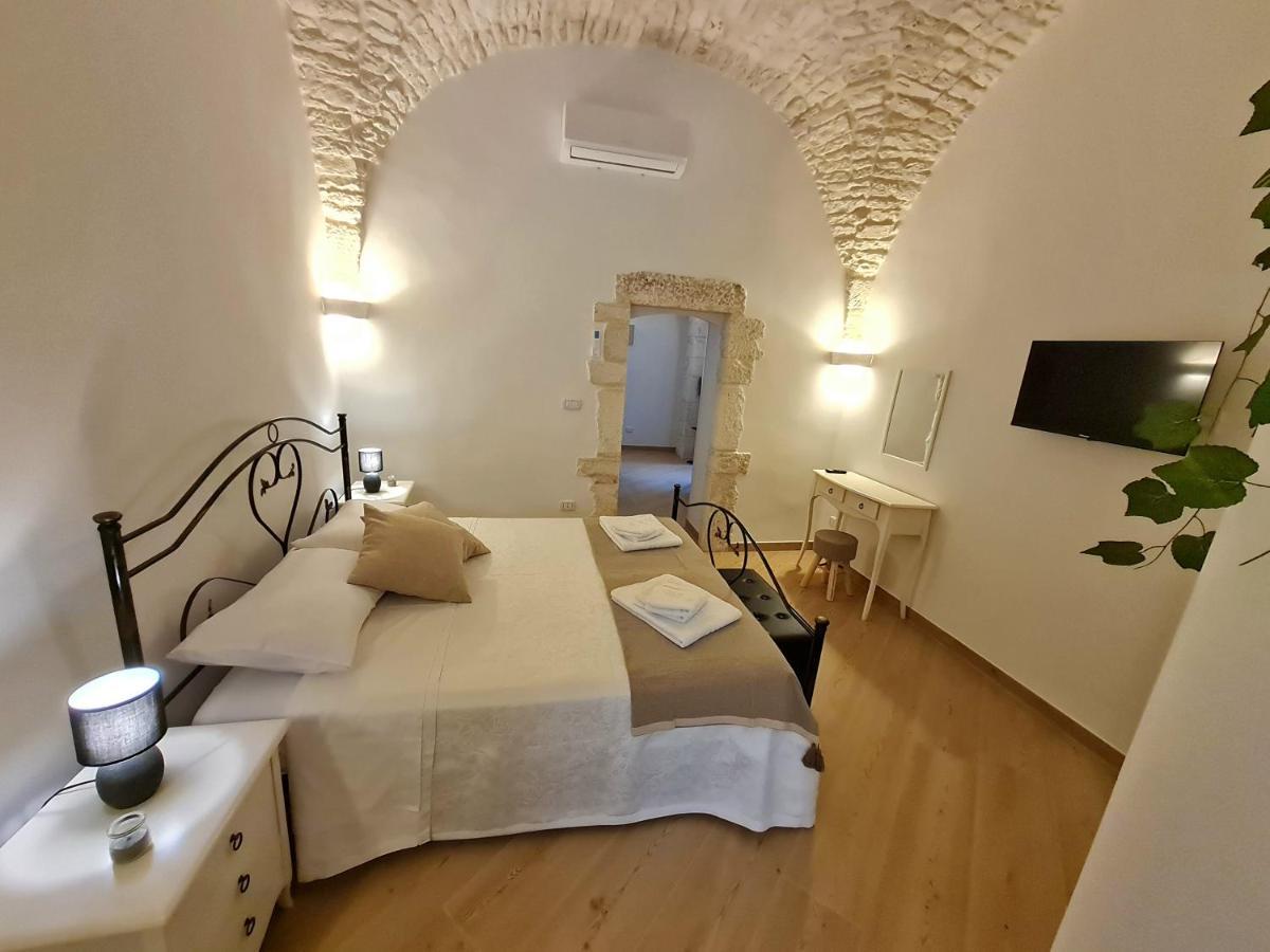 הוילה לוקורוטונדו La Dimora Nel Borgo מראה חיצוני תמונה